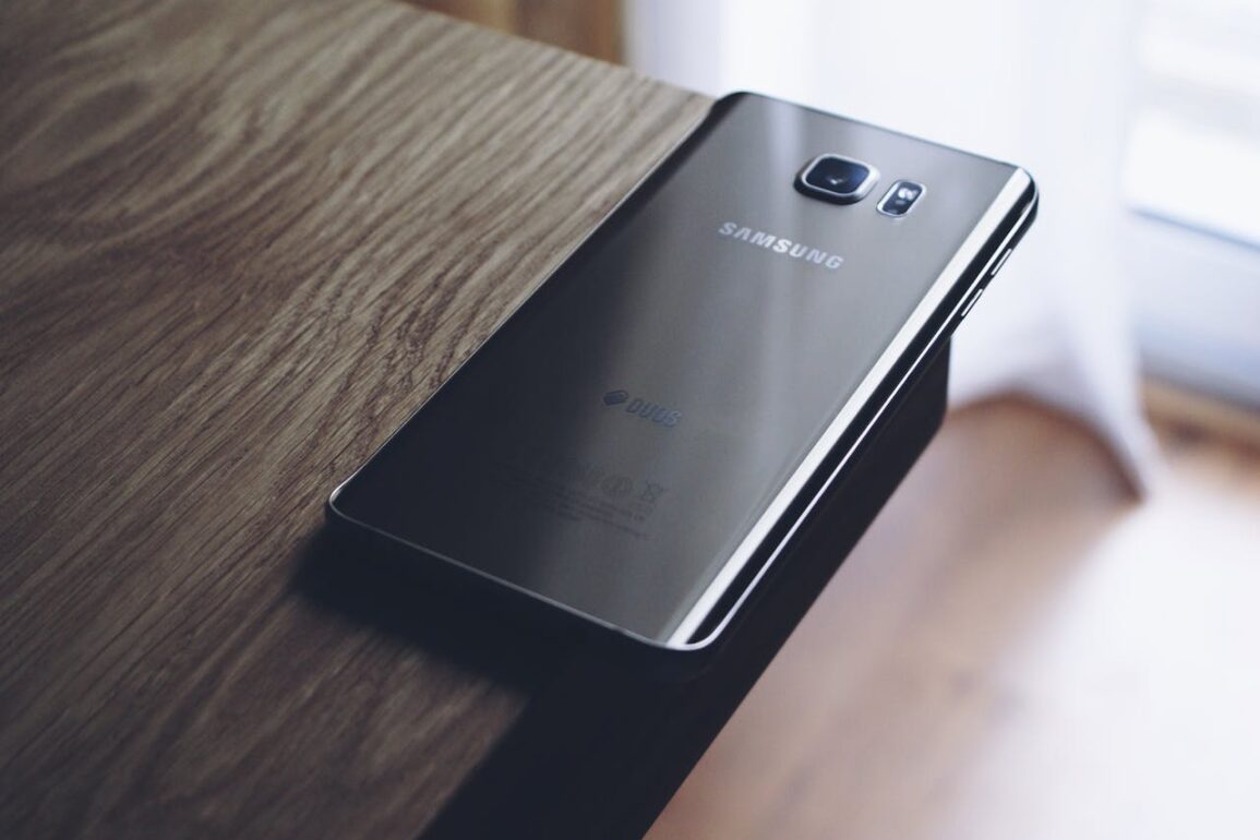 Co to jest multi control w telefonie Samsung?