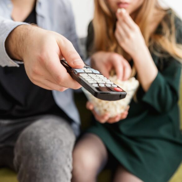 Jak zaprogramować pilot uniwersalny do telewizora?