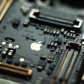 Najlepszy serwis urządzeń Apple w Warszawie – gdzie szukać pomocy?