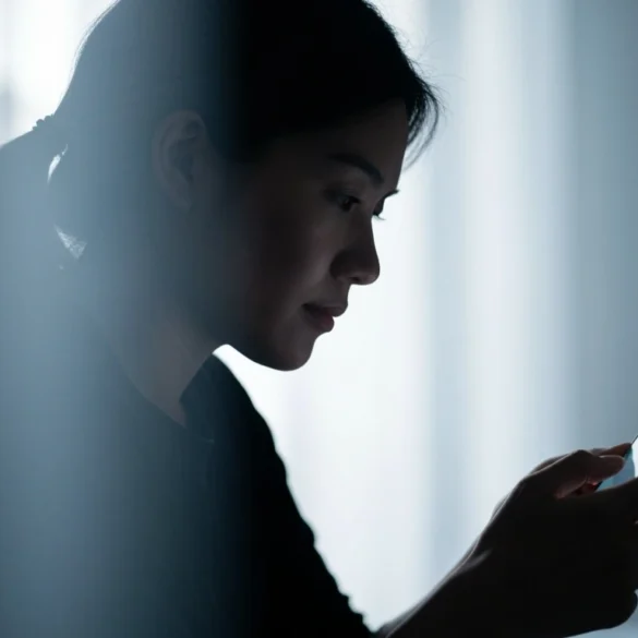 Jak być niewidocznym na Facebooku?